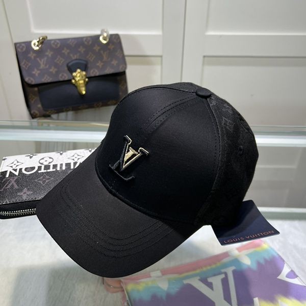 【スポーティスタイル】ルイヴィトン LV シグネチャー キャップ 偽物 M7282M